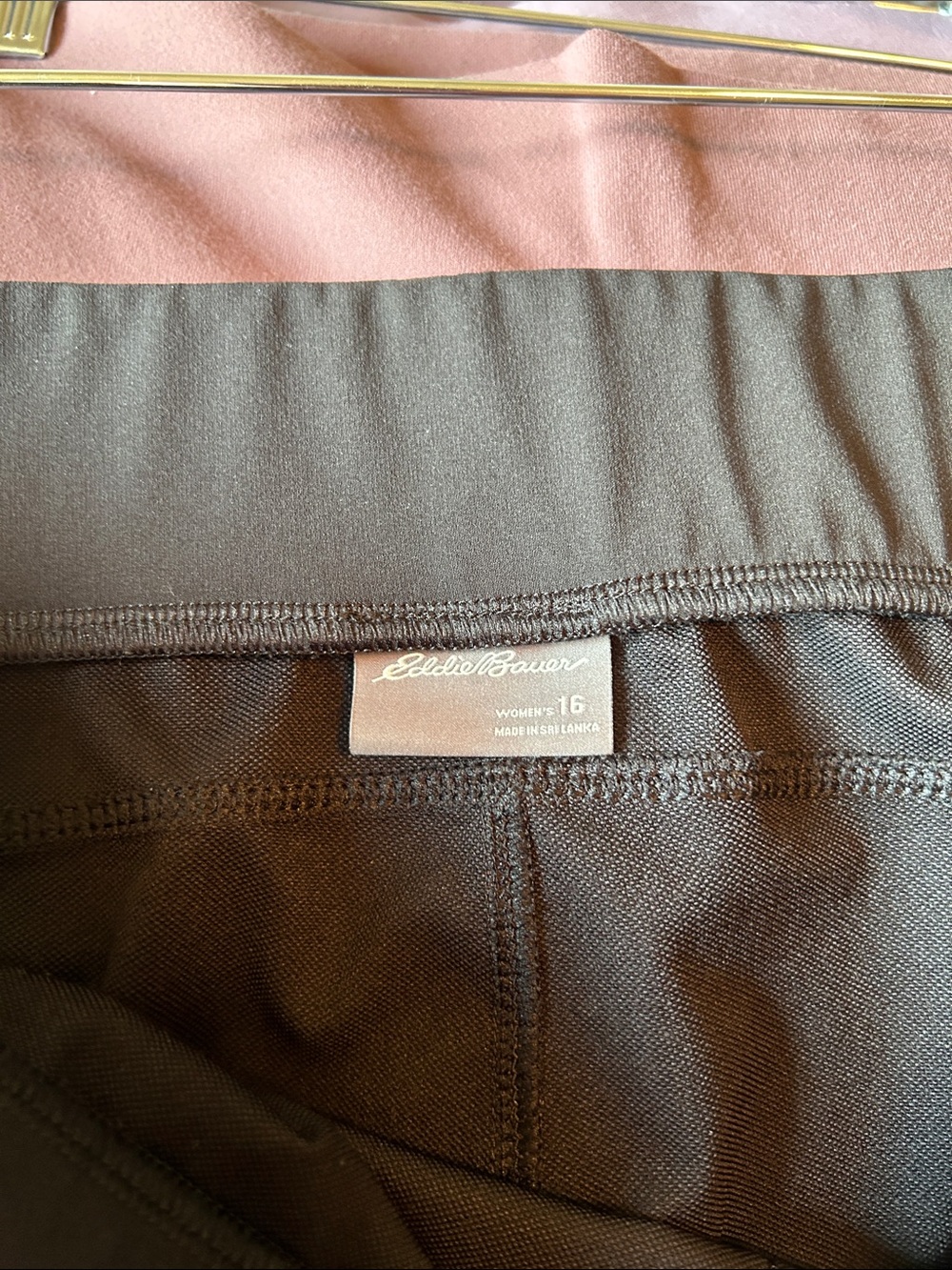 Eddie Bauer Women’s Black Stretch Cropped Hiking Pants Size 16 Outdoor Travel - Picture 7 of 9